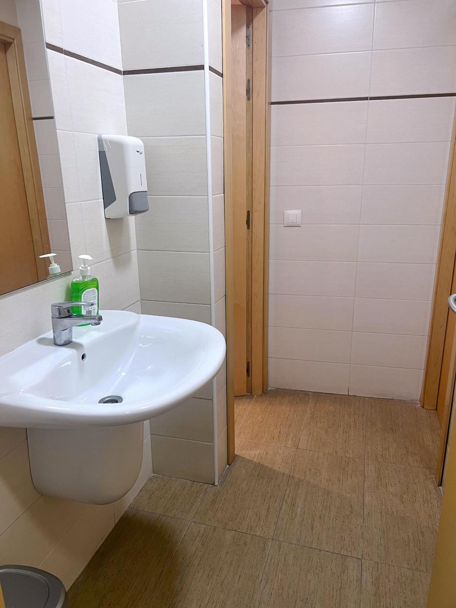 Hostel Acacias 马德里 外观 照片